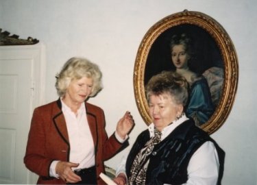 Rosalie Bruns mit Baronin von Bronsart